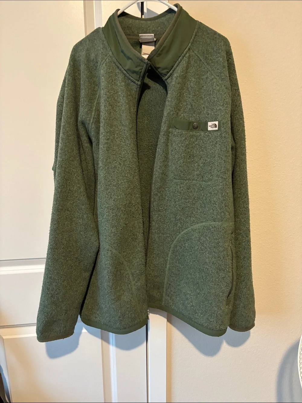 The North Face Men’s Olive Green Full-Zip Fleece Jacket